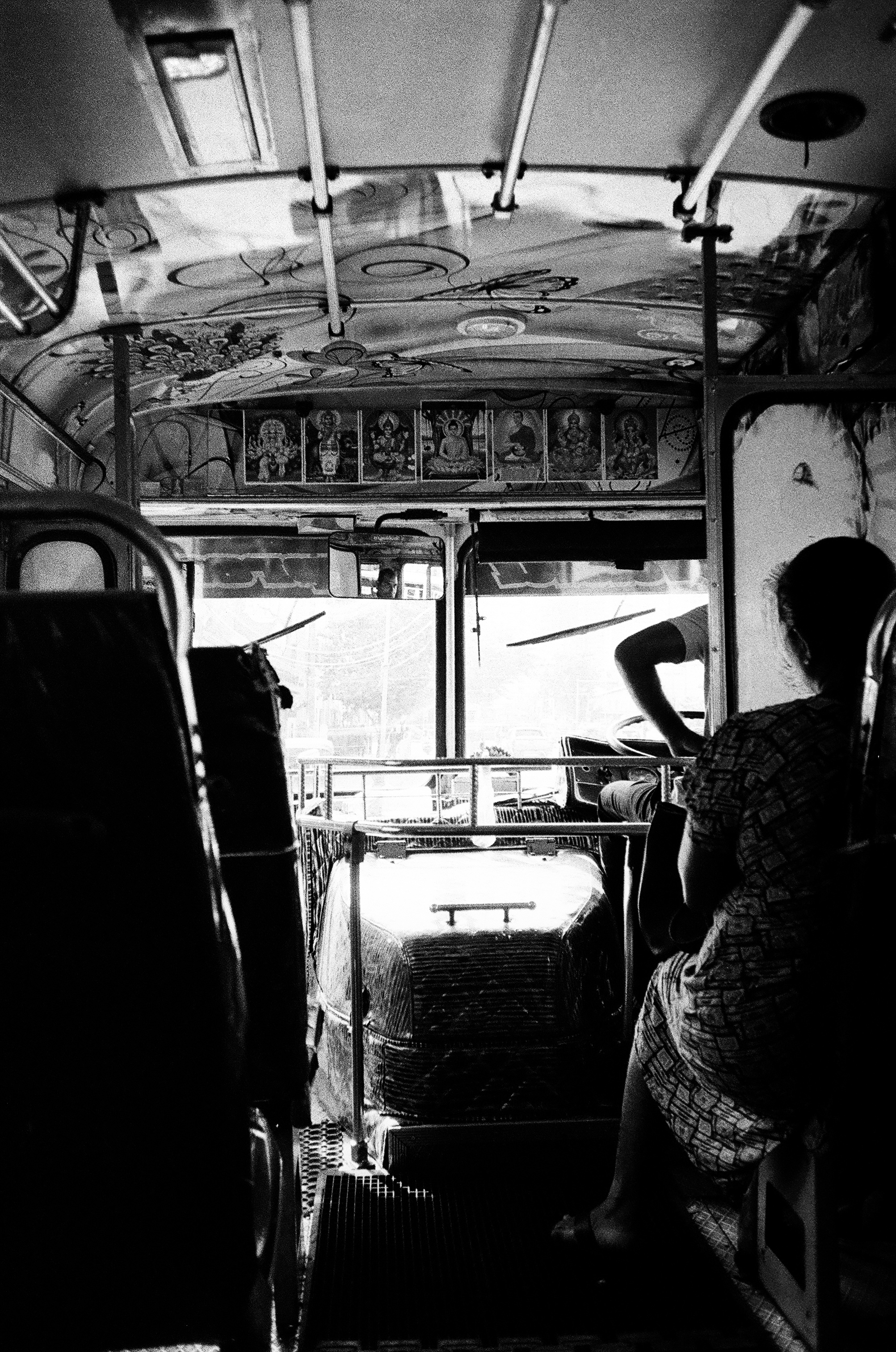 Bus - Colombo 2025